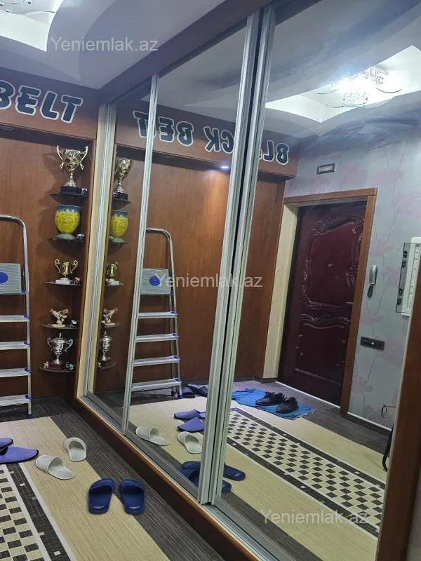 Satılır 3 otaqlı yeni tikili 120 m²