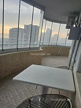 Satılır 3 otaqlı yeni tikili 120 m²