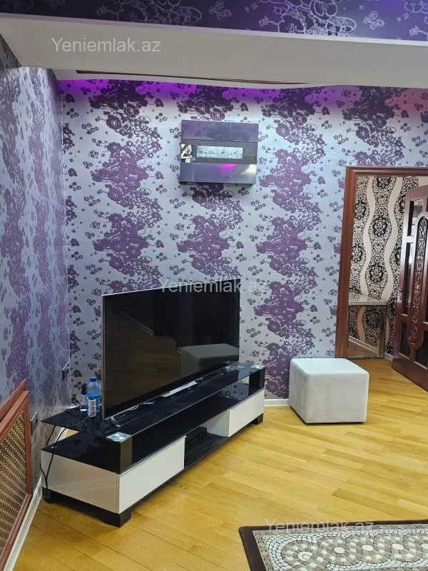 Satılır 3 otaqlı yeni tikili 120 m²