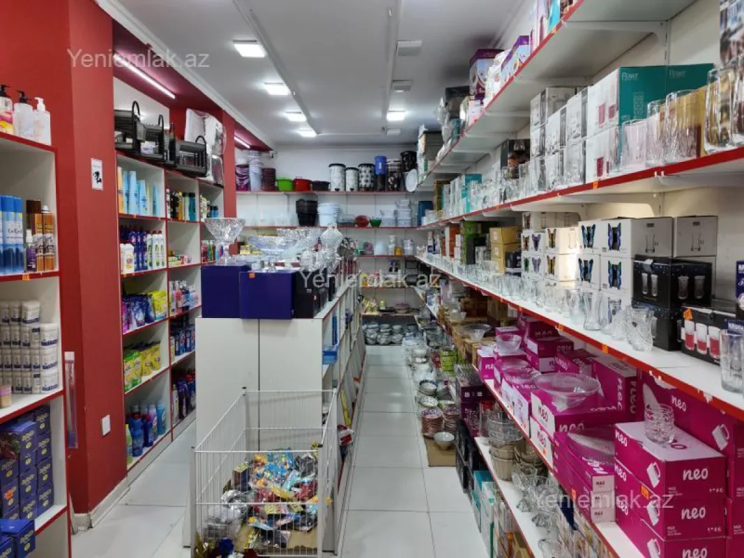 Satılır 6 otaqlı həyət evi 400 m²