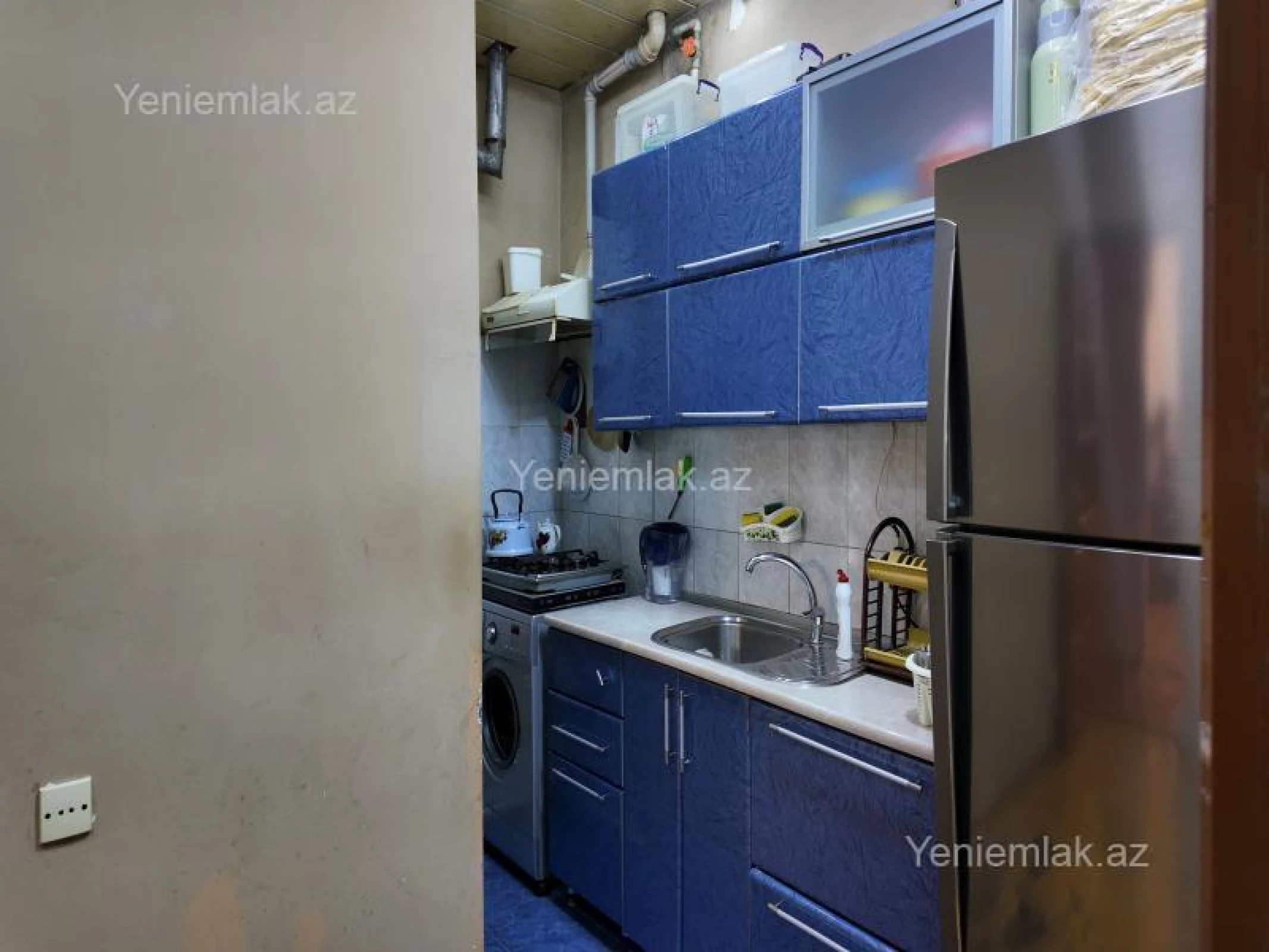 Satılır 6 otaqlı həyət evi 400 m²