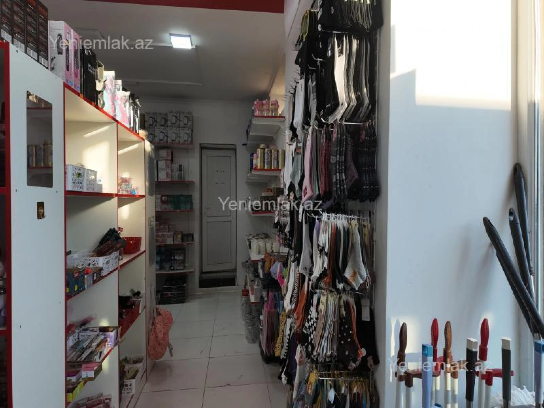 Satılır 6 otaqlı həyət evi 400 m²