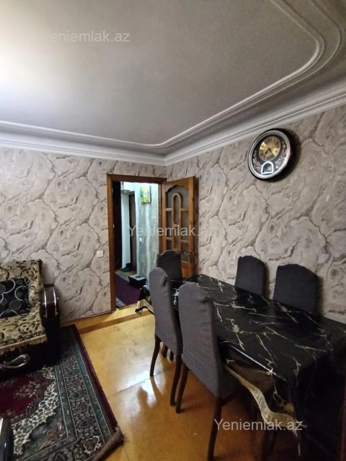 Satılır 2 otaqlı köhnə tikili 45 m²