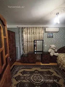 Satılır 2 otaqlı köhnə tikili 45 m²