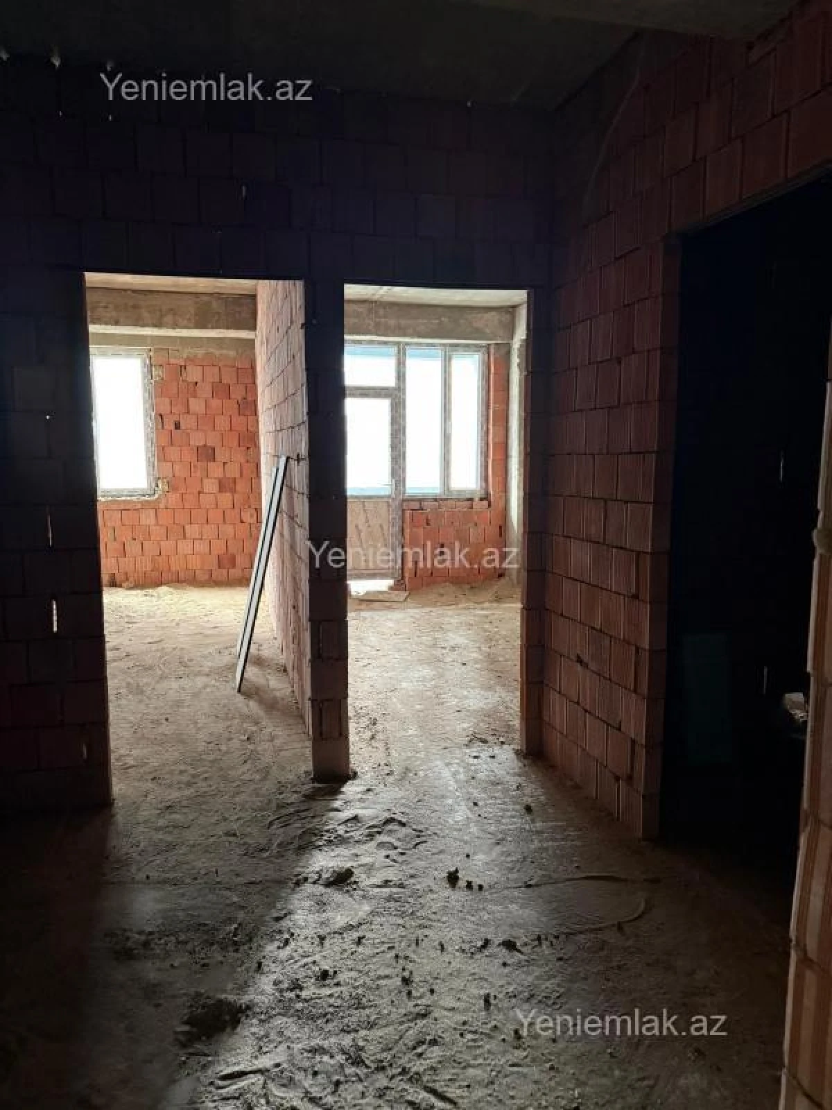 Satılır 2 otaqlı yeni tikili 55 m²