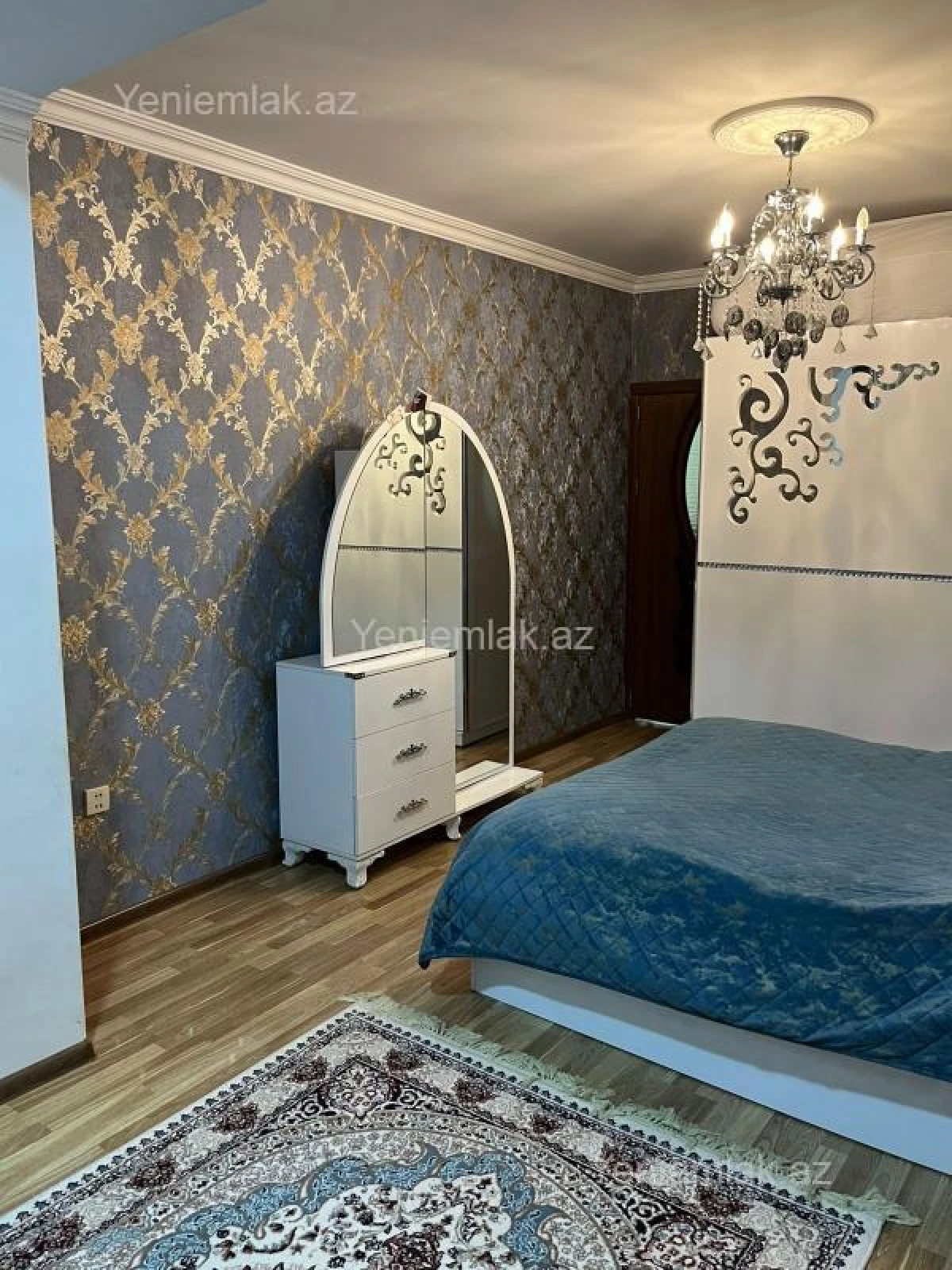 Satılır 5 otaqlı köhnə tikili 110 m²
