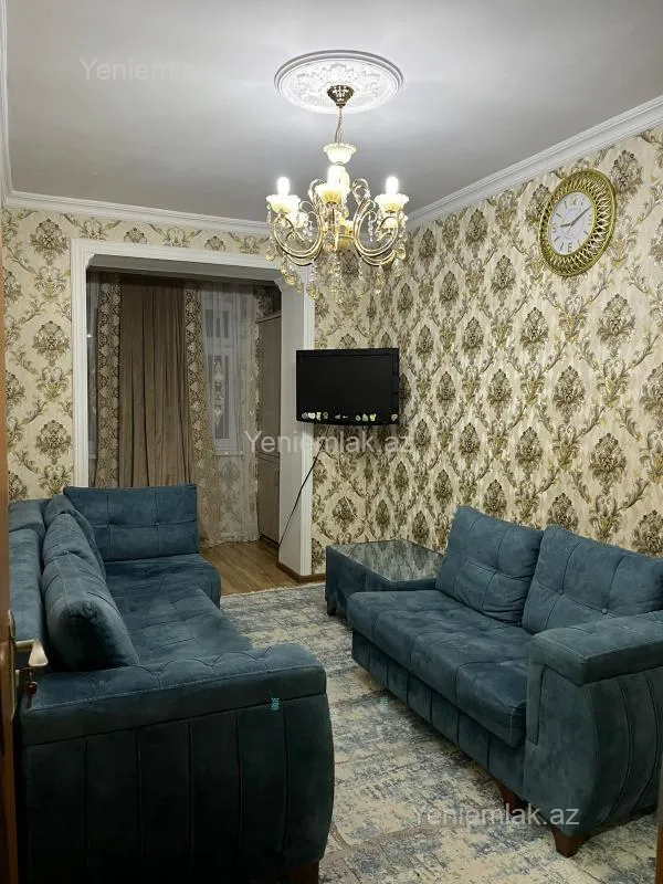 Satılır 5 otaqlı köhnə tikili 110 m²