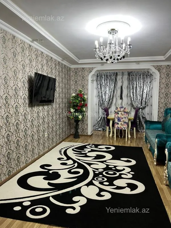 Satılır 5 otaqlı köhnə tikili 110 m²