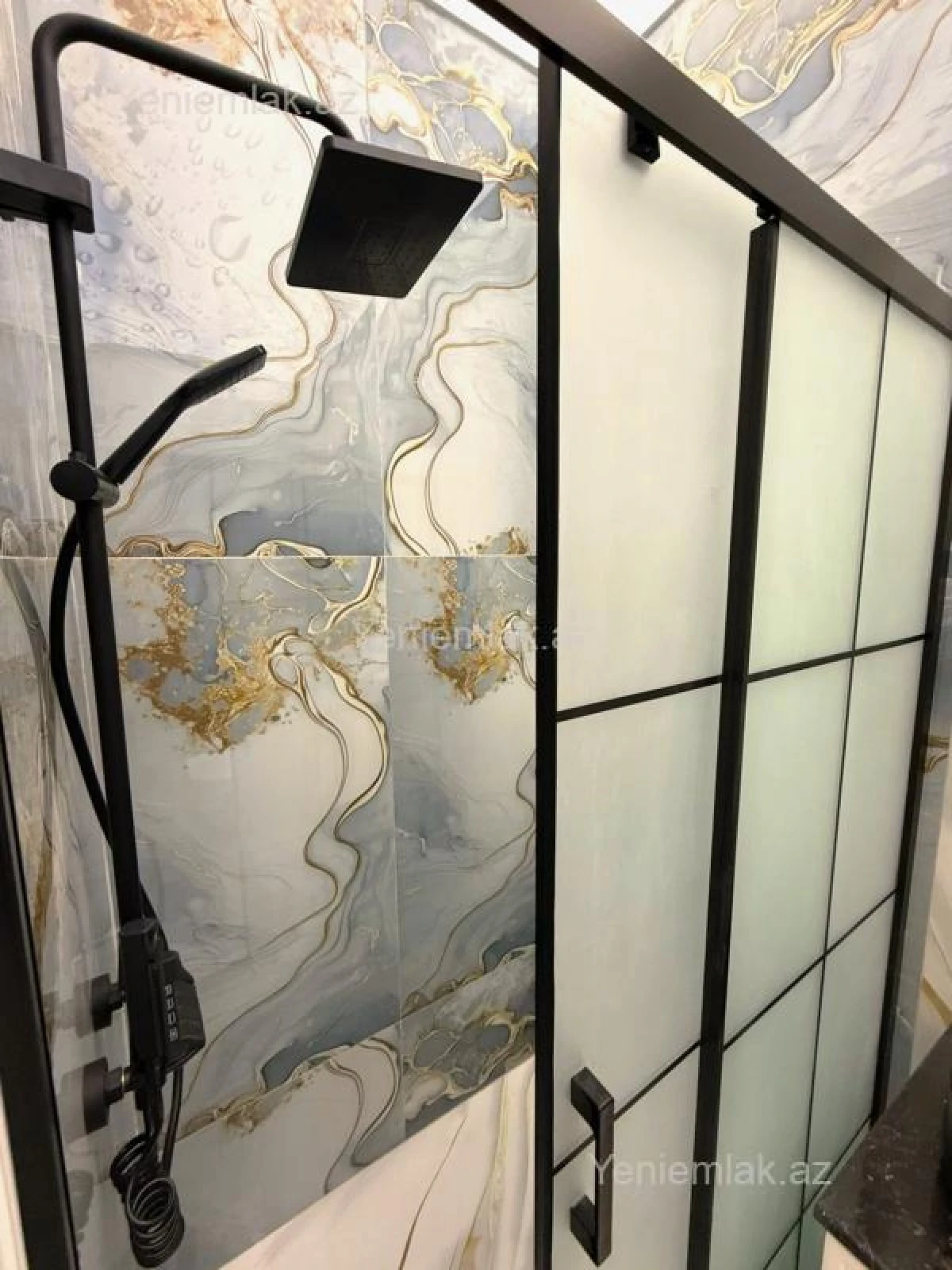 Satılır 2 otaqlı yeni tikili 53 m²