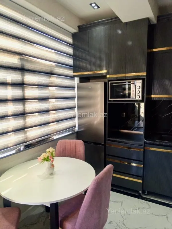 Satılır 2 otaqlı yeni tikili 53 m²