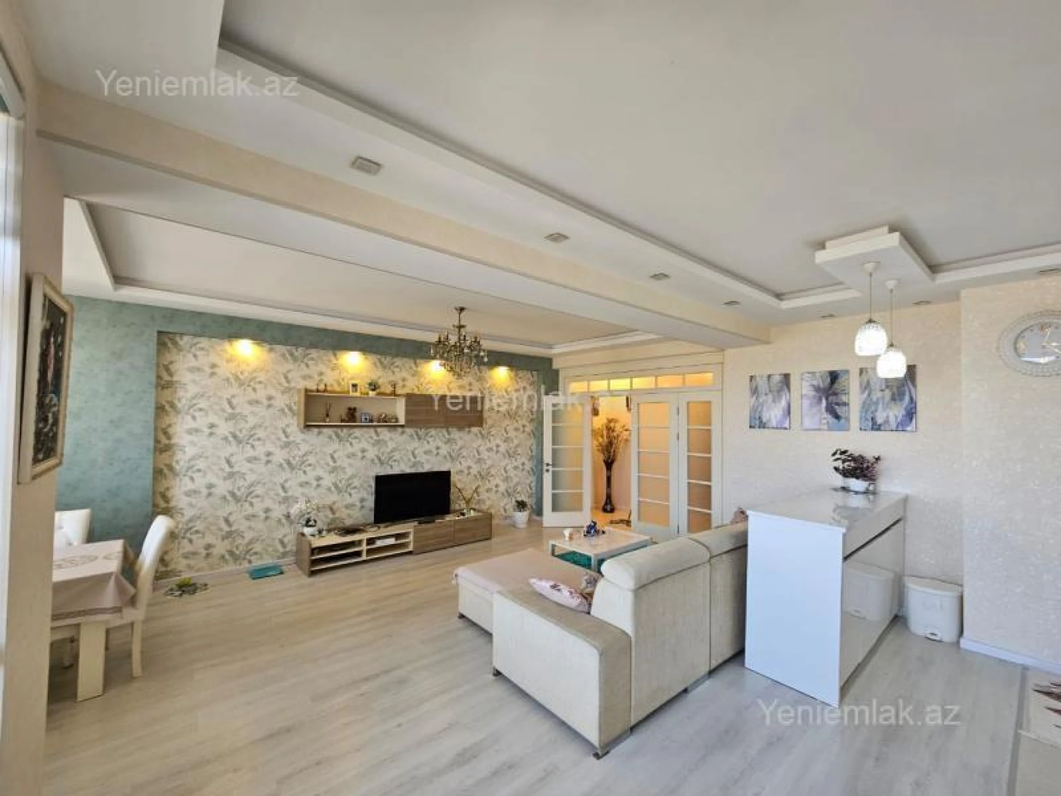 Satılır 2 otaqlı yeni tikili 105 m²