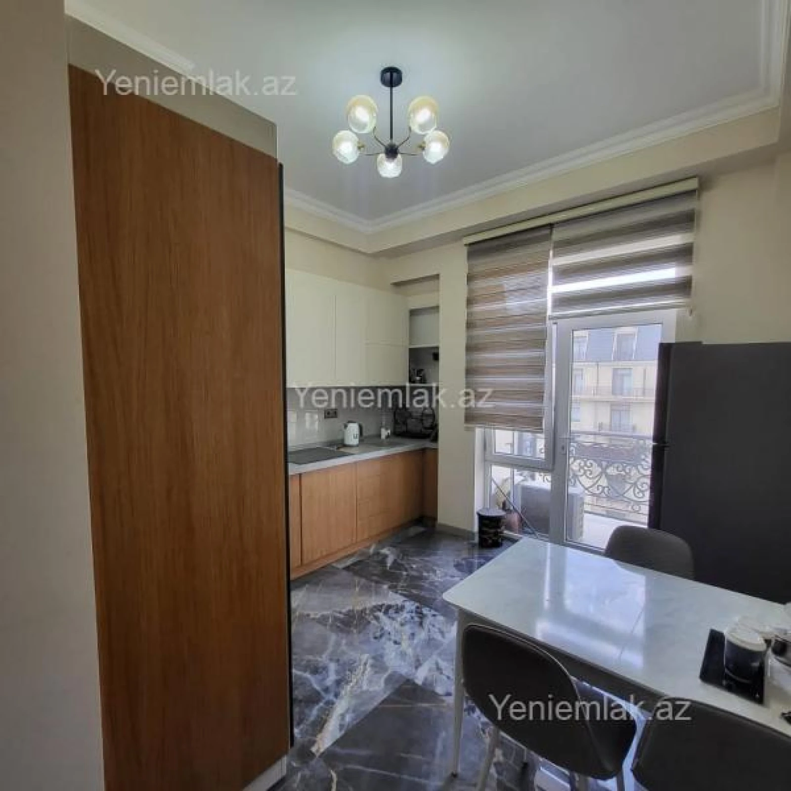 Satılır 3 otaqlı yeni tikili 105 m²