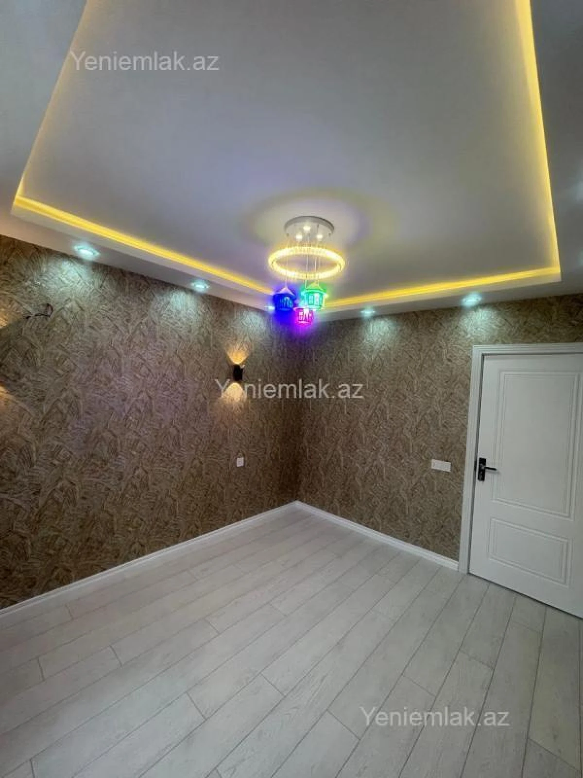 Satılır 3 otaqlı köhnə tikili 60 m²