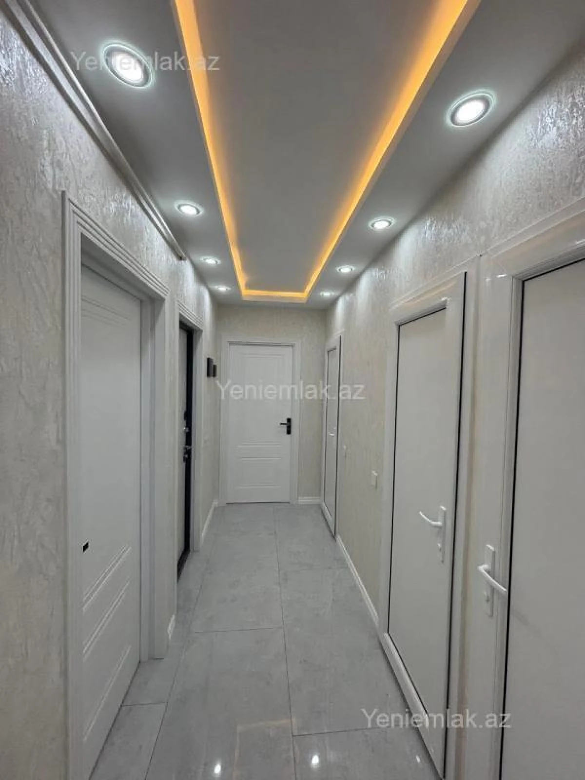 Satılır 3 otaqlı köhnə tikili 60 m²