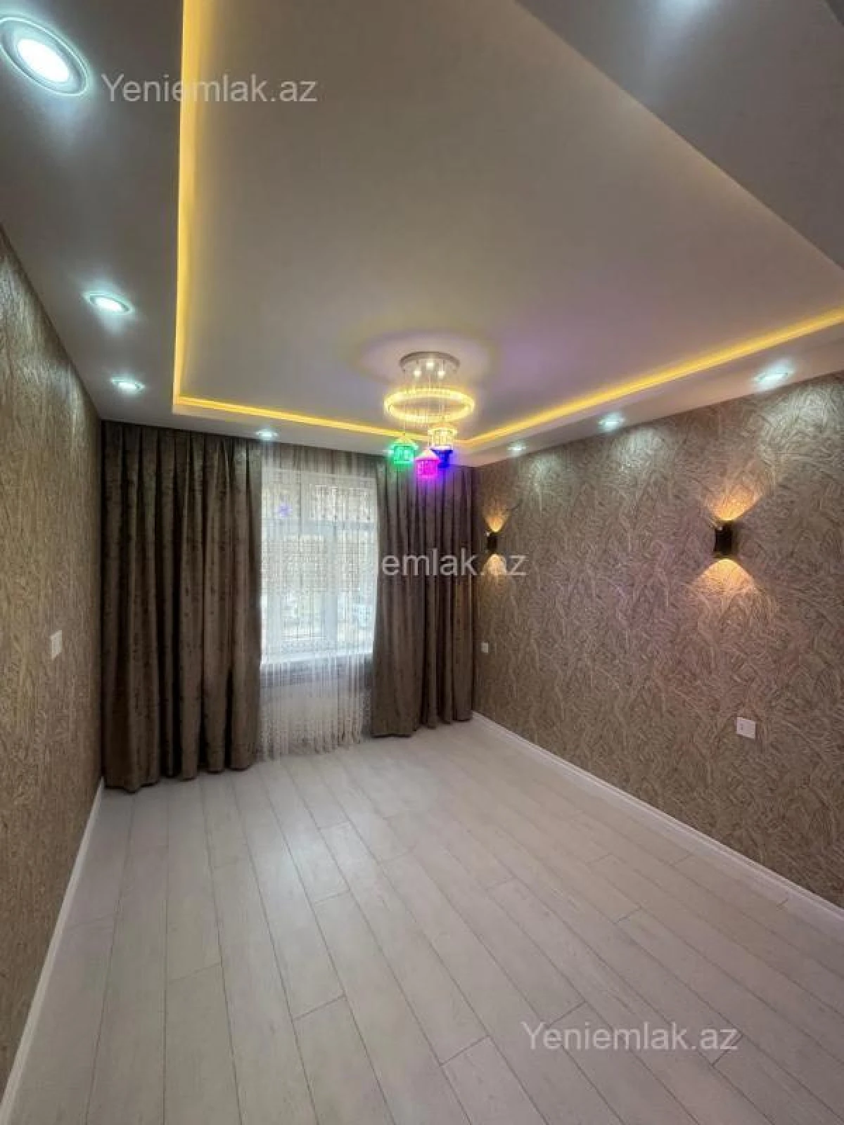 Satılır 3 otaqlı köhnə tikili 60 m²