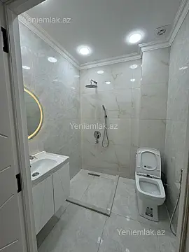 Satılır 2 otaqlı yeni tikili 70 m²