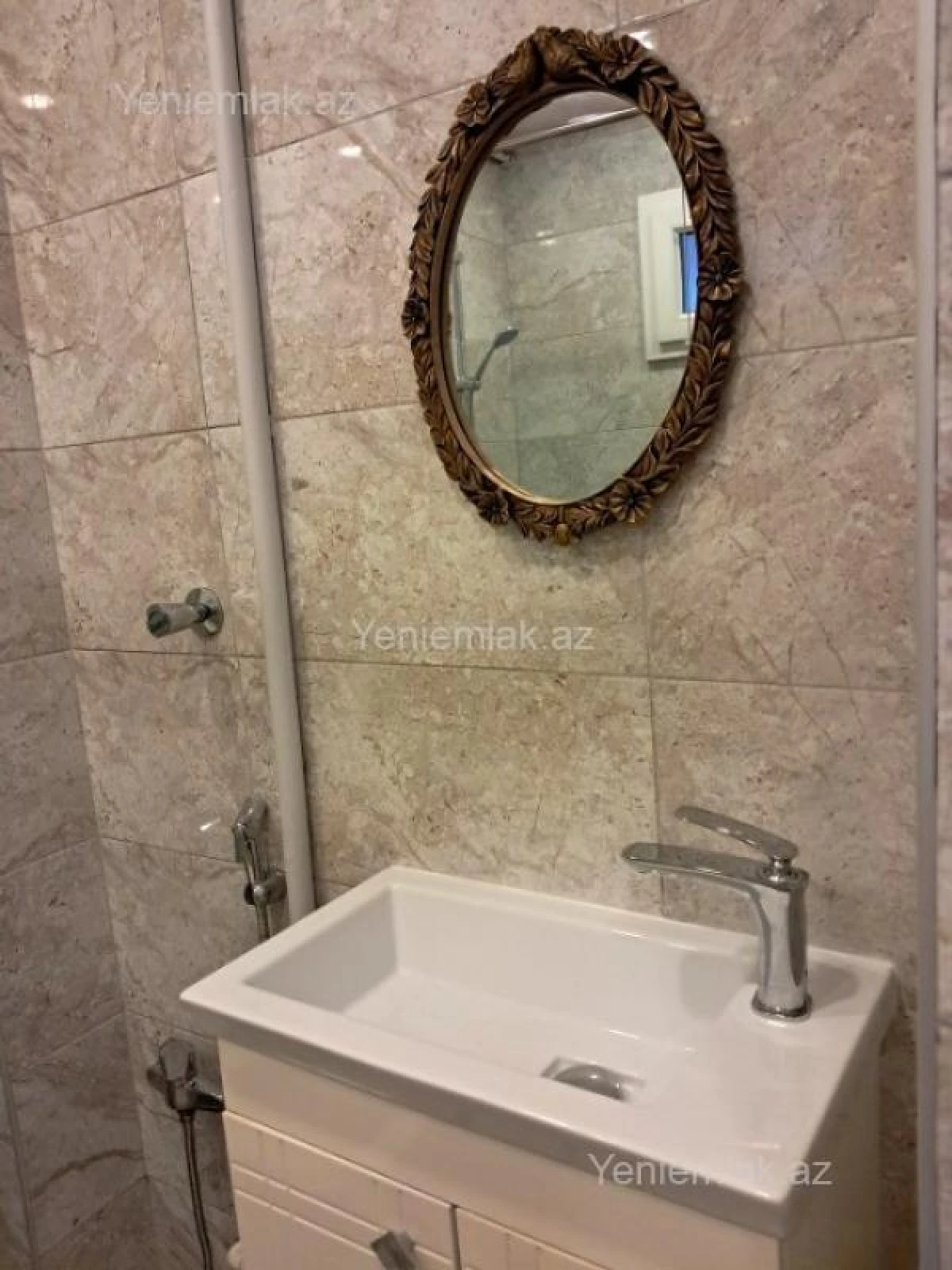 Satılır 2 otaqlı yeni tikili 72 m²