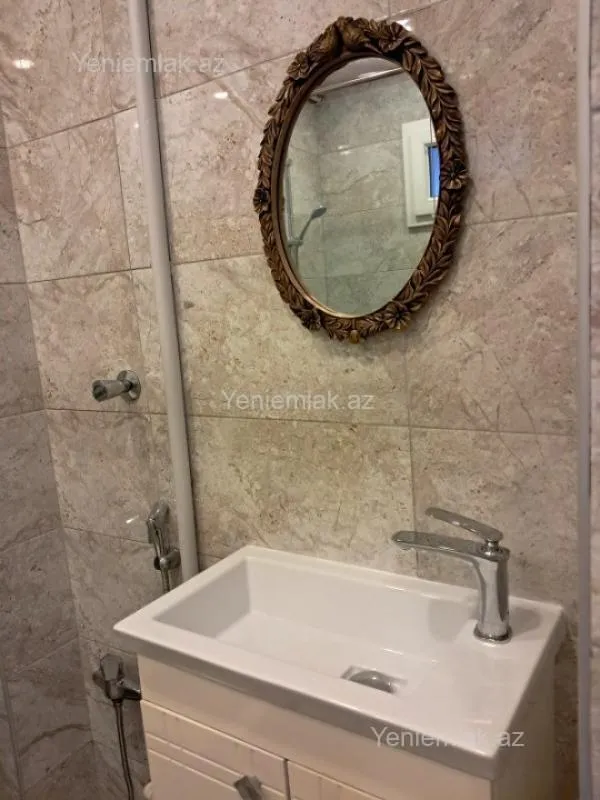 Satılır 2 otaqlı yeni tikili 72 m²