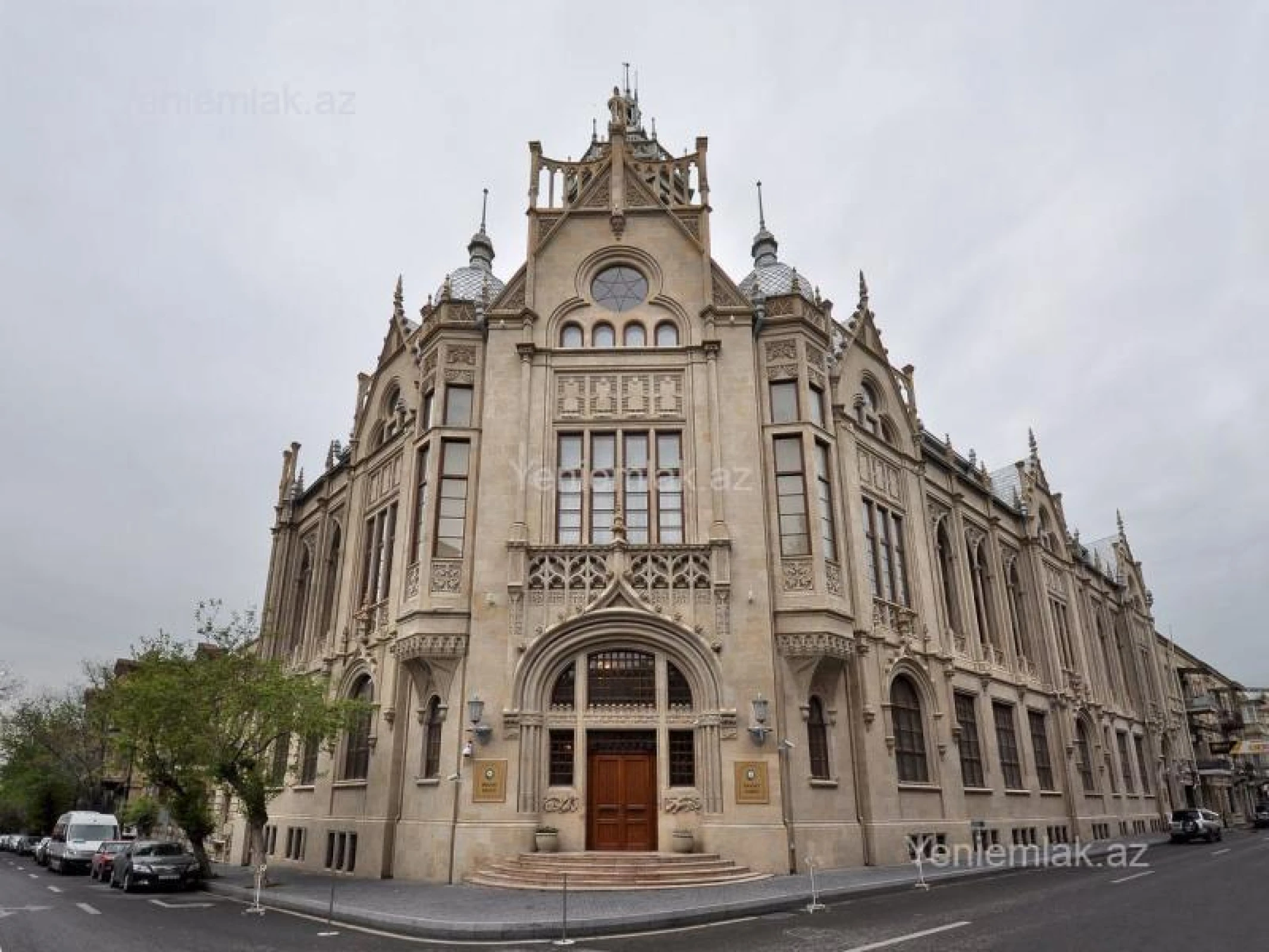 Satılır 2 otaqlı yeni tikili 72 m²