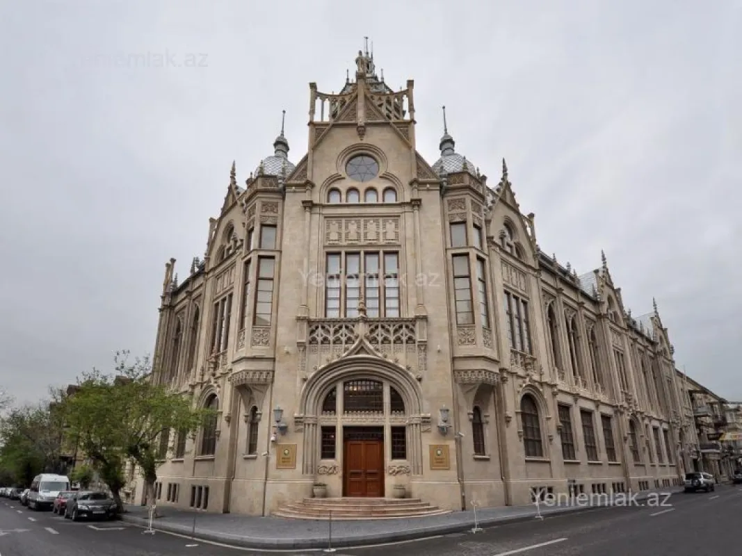 Satılır 2 otaqlı yeni tikili 72 m²