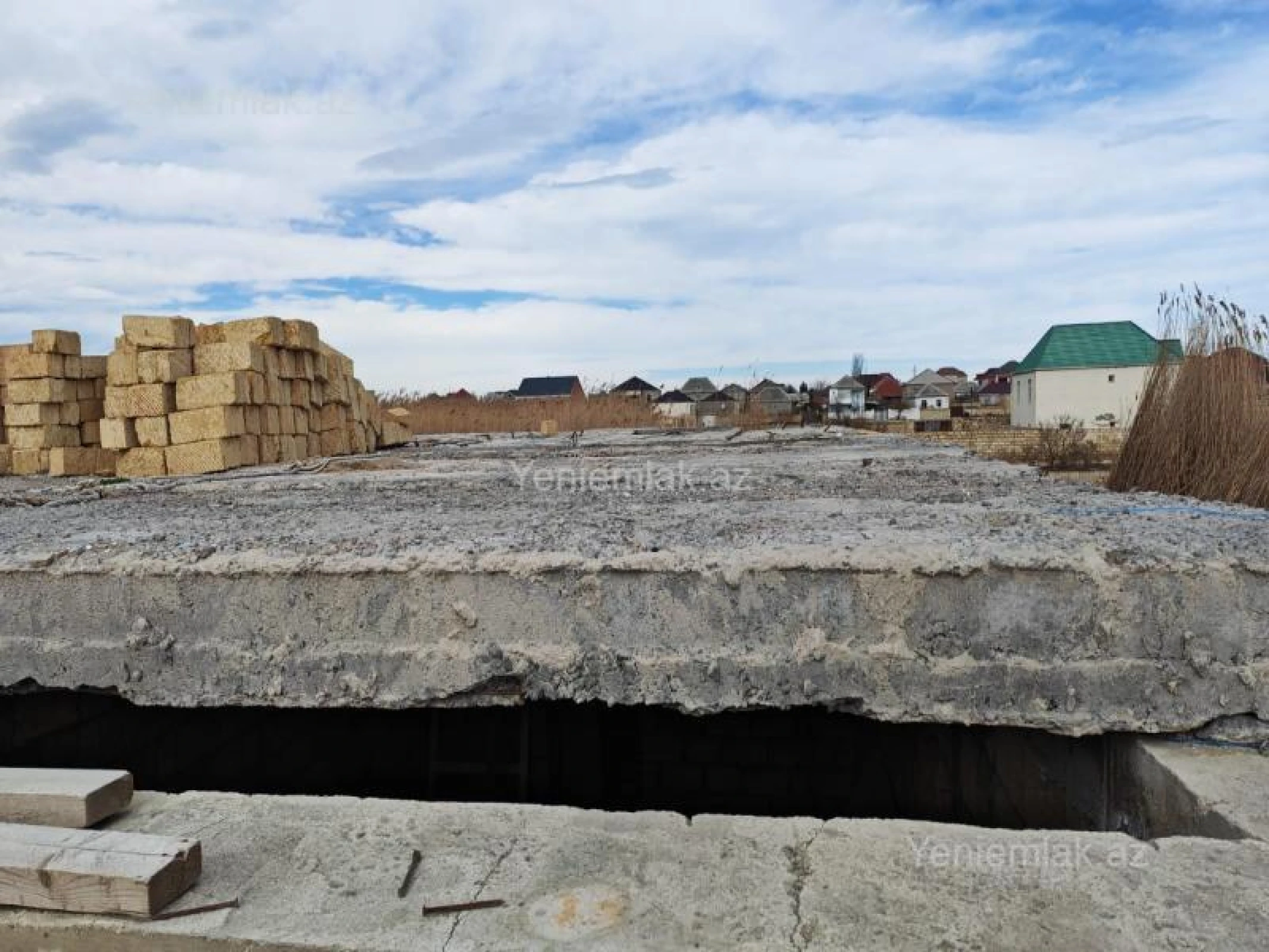 Satılır 3 otaqlı həyət evi 100 m²