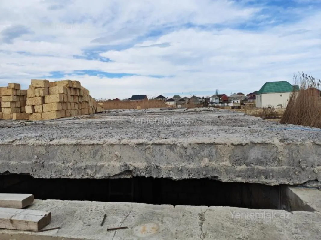 Satılır 3 otaqlı həyət evi 100 m²