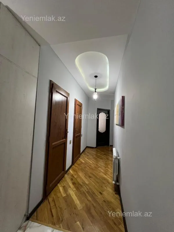Satılır 3 otaqlı yeni tikili 85 m²