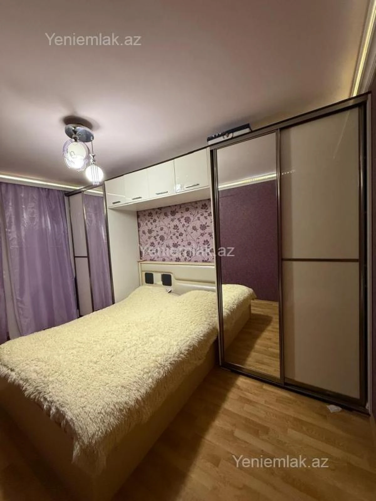 Satılır 3 otaqlı köhnə tikili 80 m²