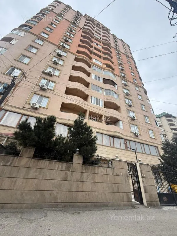 Satılır 4 otaqlı yeni tikili 155 m²