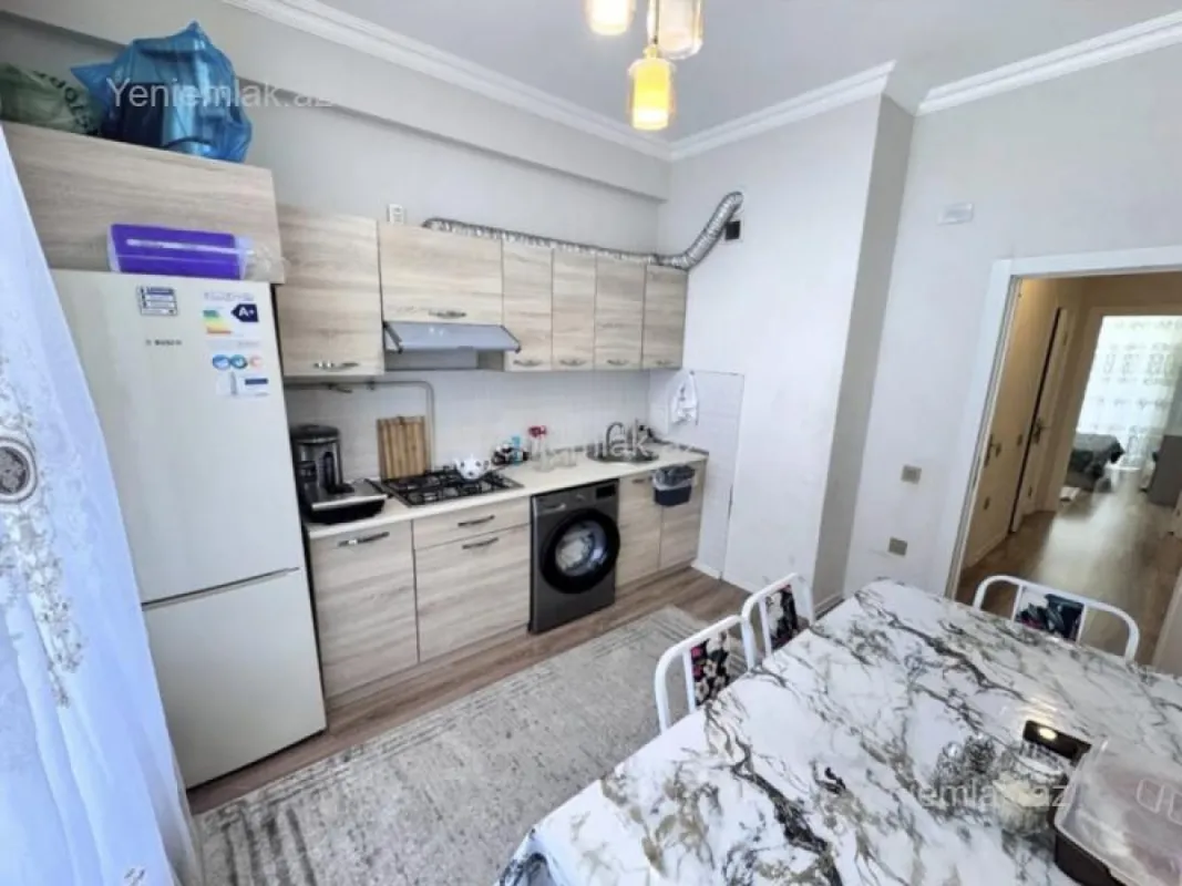 Satılır 3 otaqlı yeni tikili 80 m²