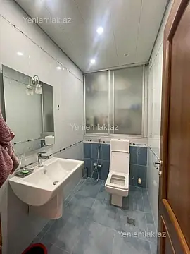 Satılır 3 otaqlı yeni tikili 160 m²