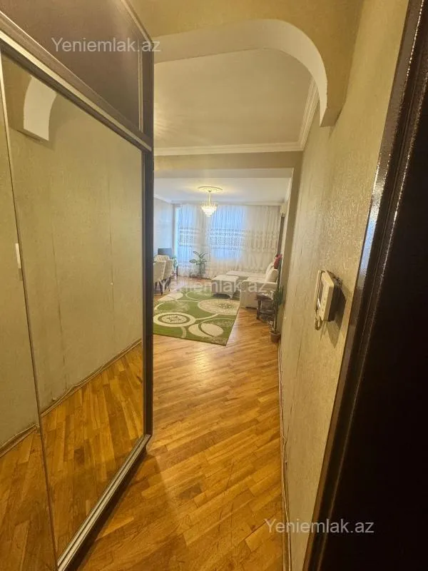 Satılır 2 otaqlı yeni tikili 94 m²