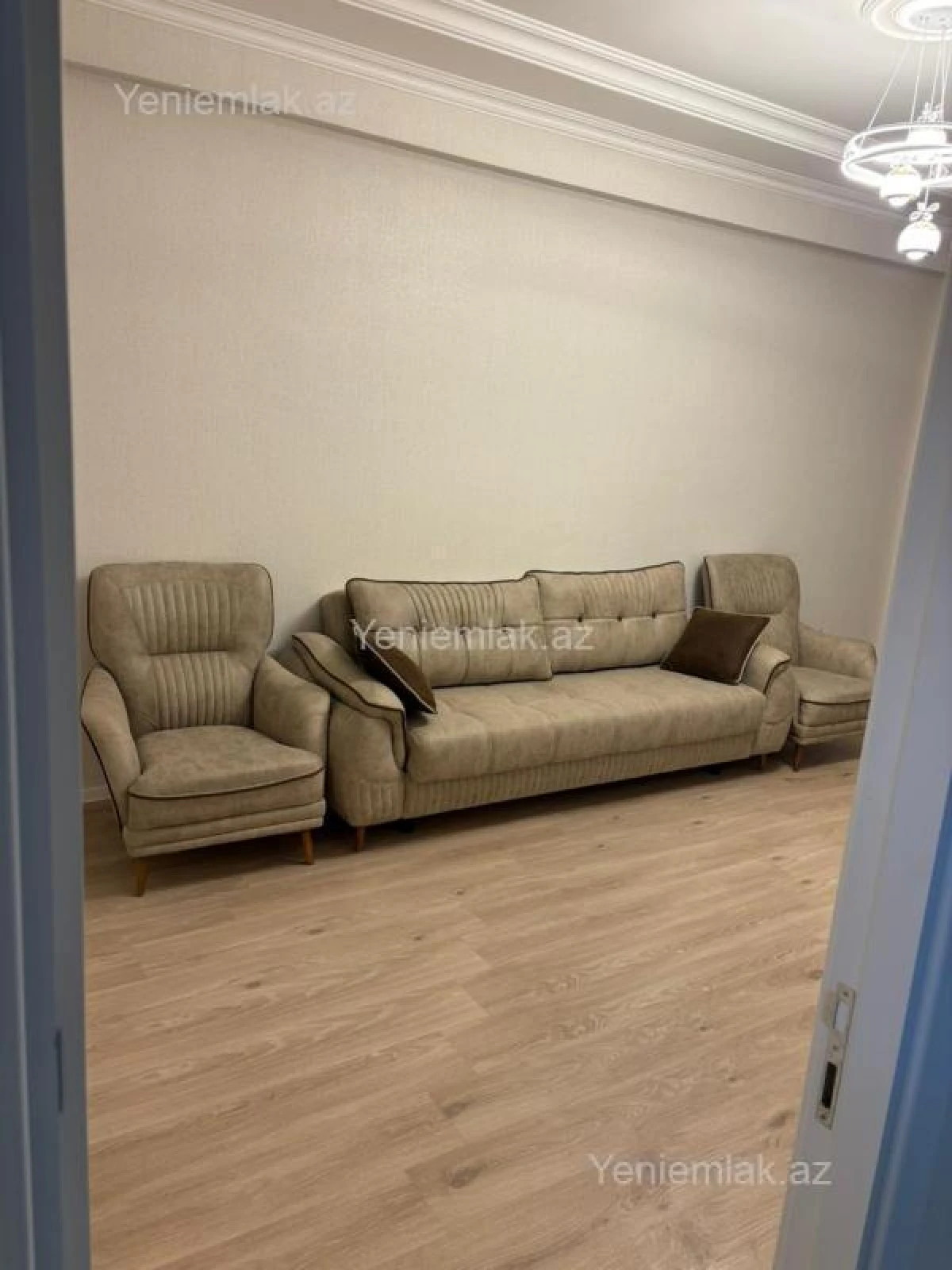 Satılır 2 otaqlı yeni tikili 91 m²