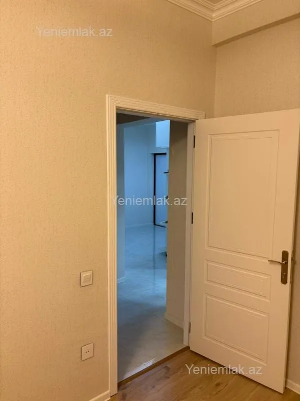 Satılır 2 otaqlı yeni tikili 91 m²