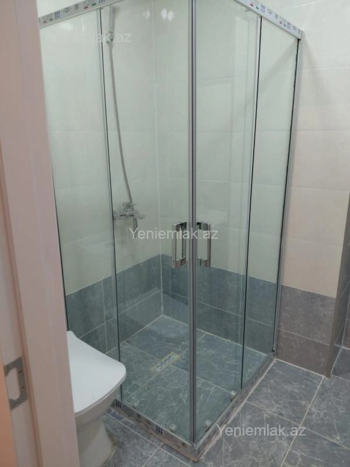 Satılır 2 otaqlı yeni tikili 74 m²