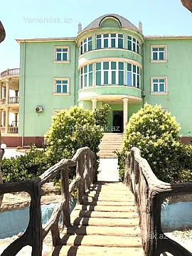 Satılır 7 otaqlı həyət evi 1150 m²