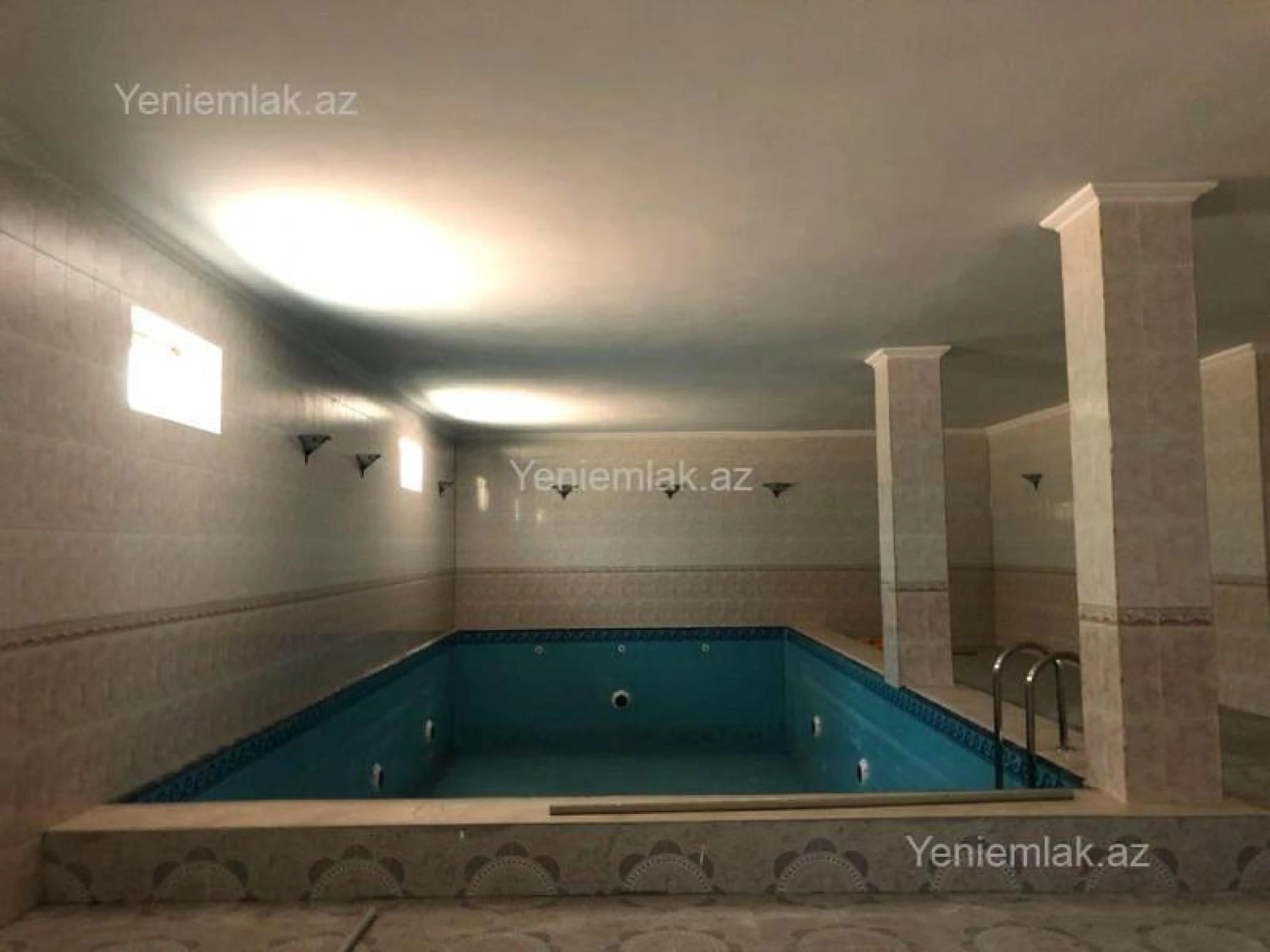 Satılır 7 otaqlı həyət evi 1150 m²
