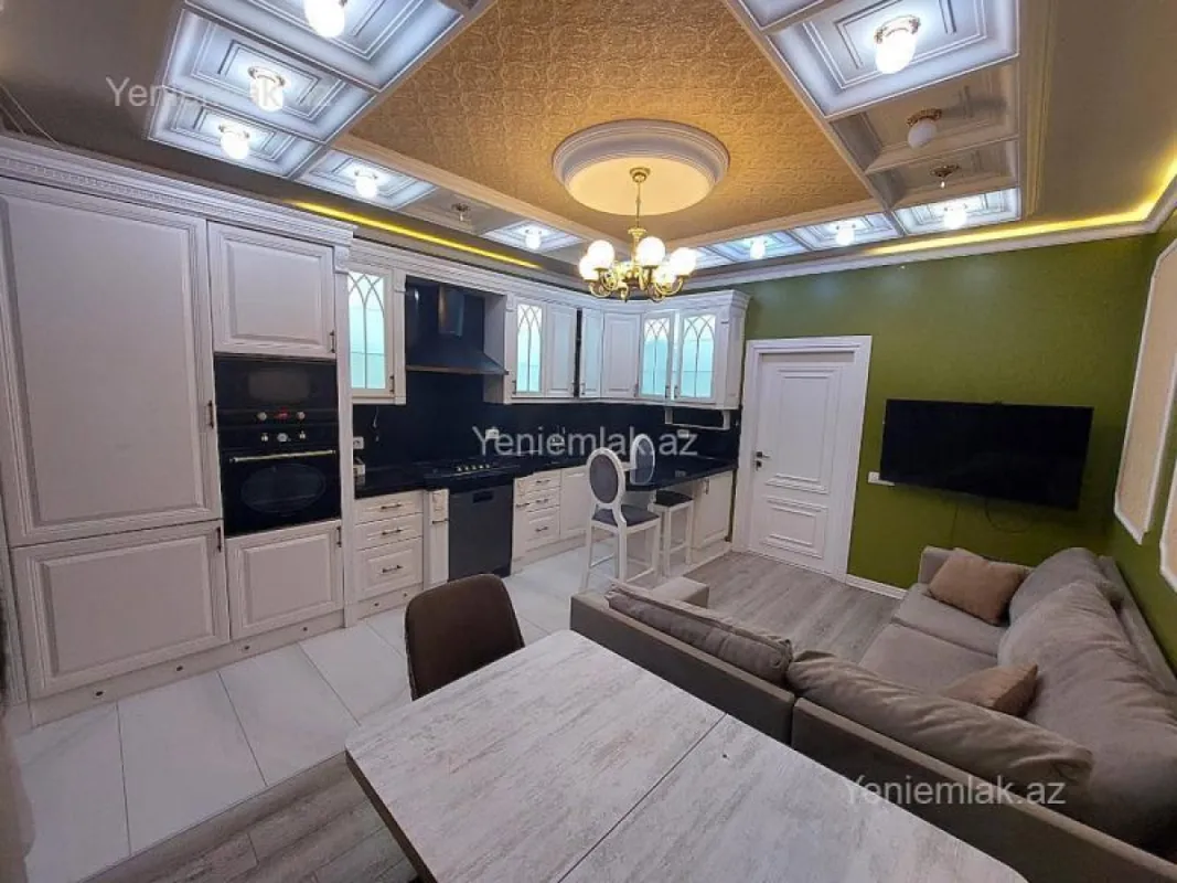 Satılır 3 otaqlı yeni tikili 98 m²