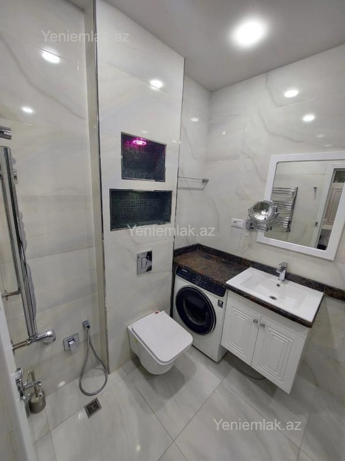 Satılır 3 otaqlı yeni tikili 98 m²