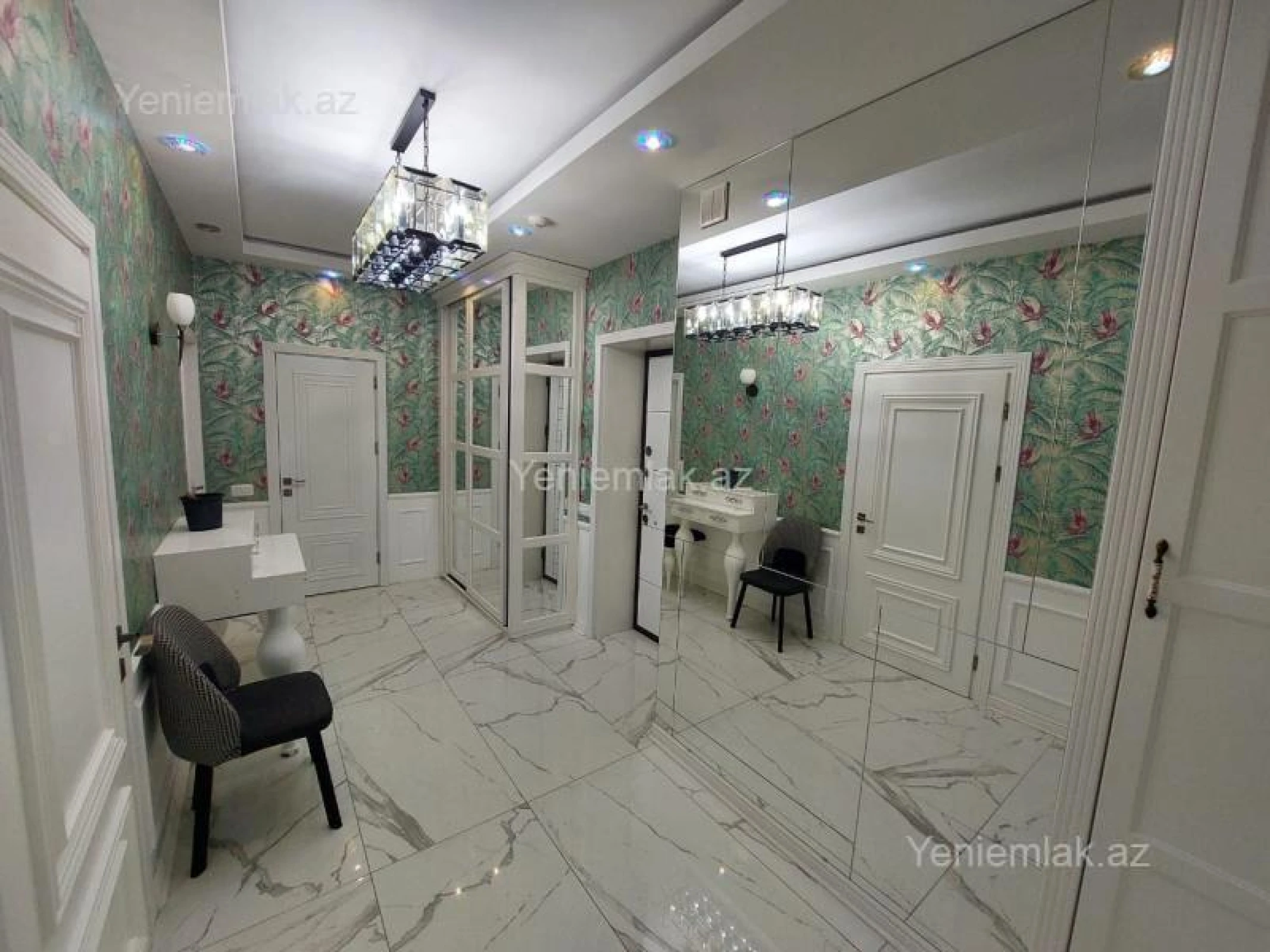 Satılır 3 otaqlı yeni tikili 98 m²