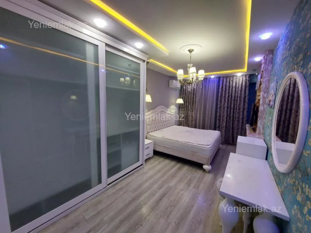 Satılır 3 otaqlı yeni tikili 98 m²