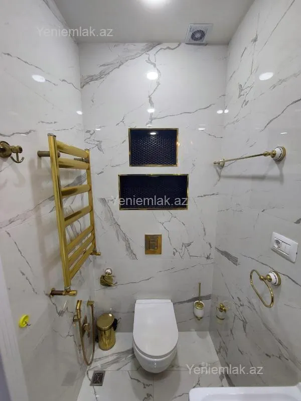 Satılır 3 otaqlı yeni tikili 98 m²