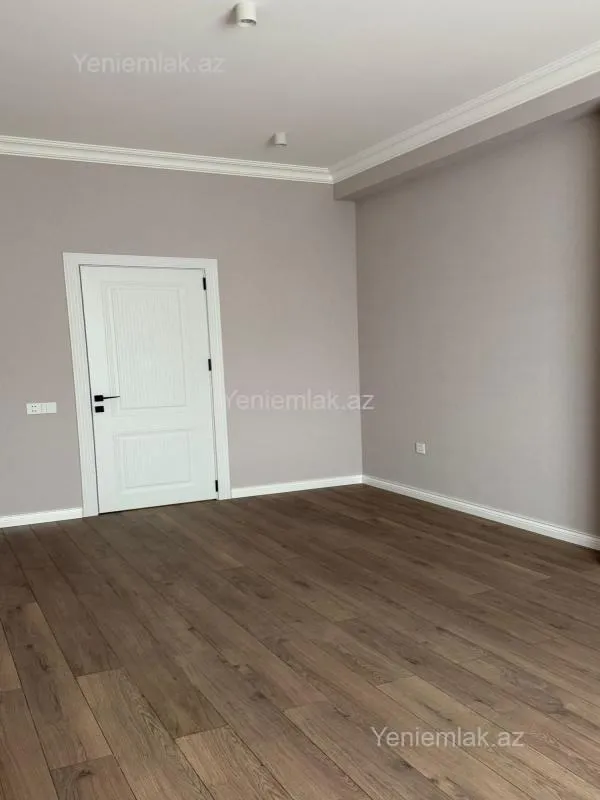 Satılır 3 otaqlı yeni tikili 115 m²