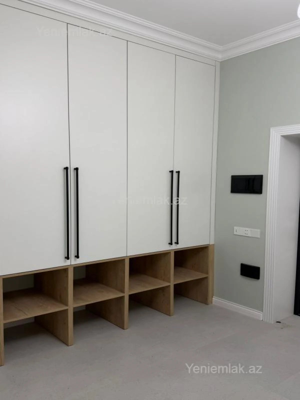Satılır 3 otaqlı yeni tikili 115 m²