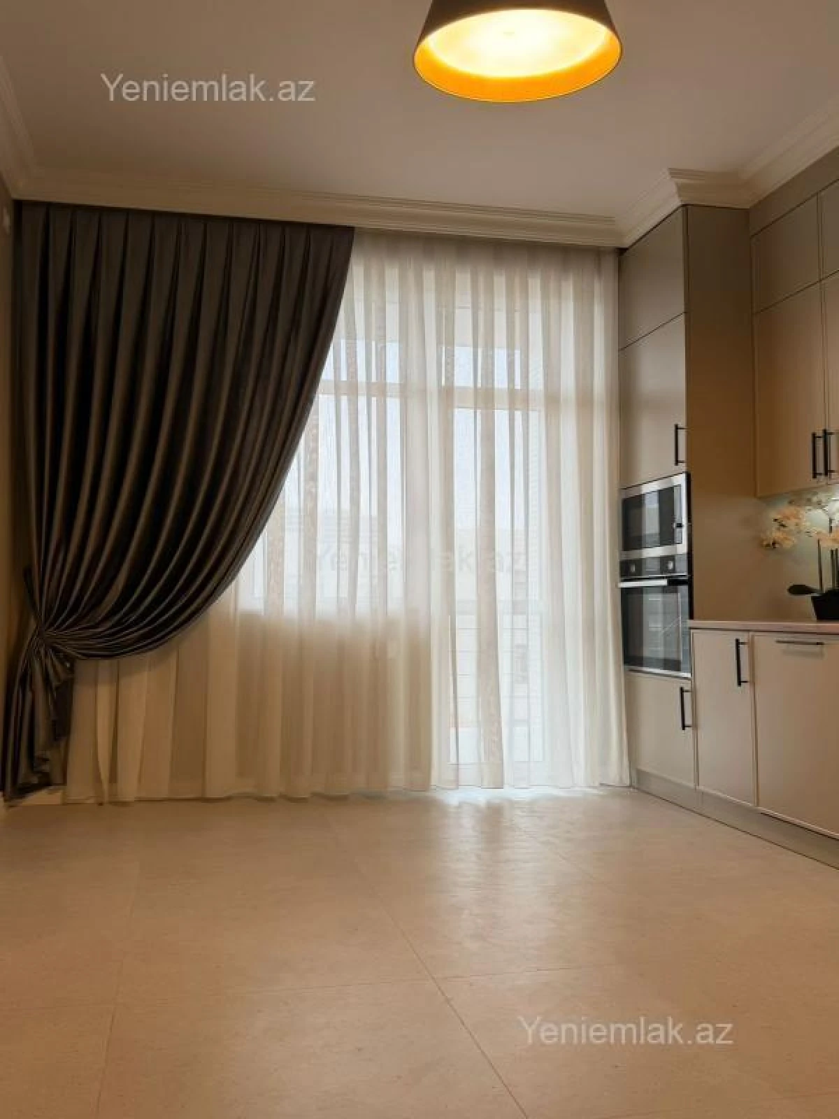 Satılır 3 otaqlı yeni tikili 115 m²