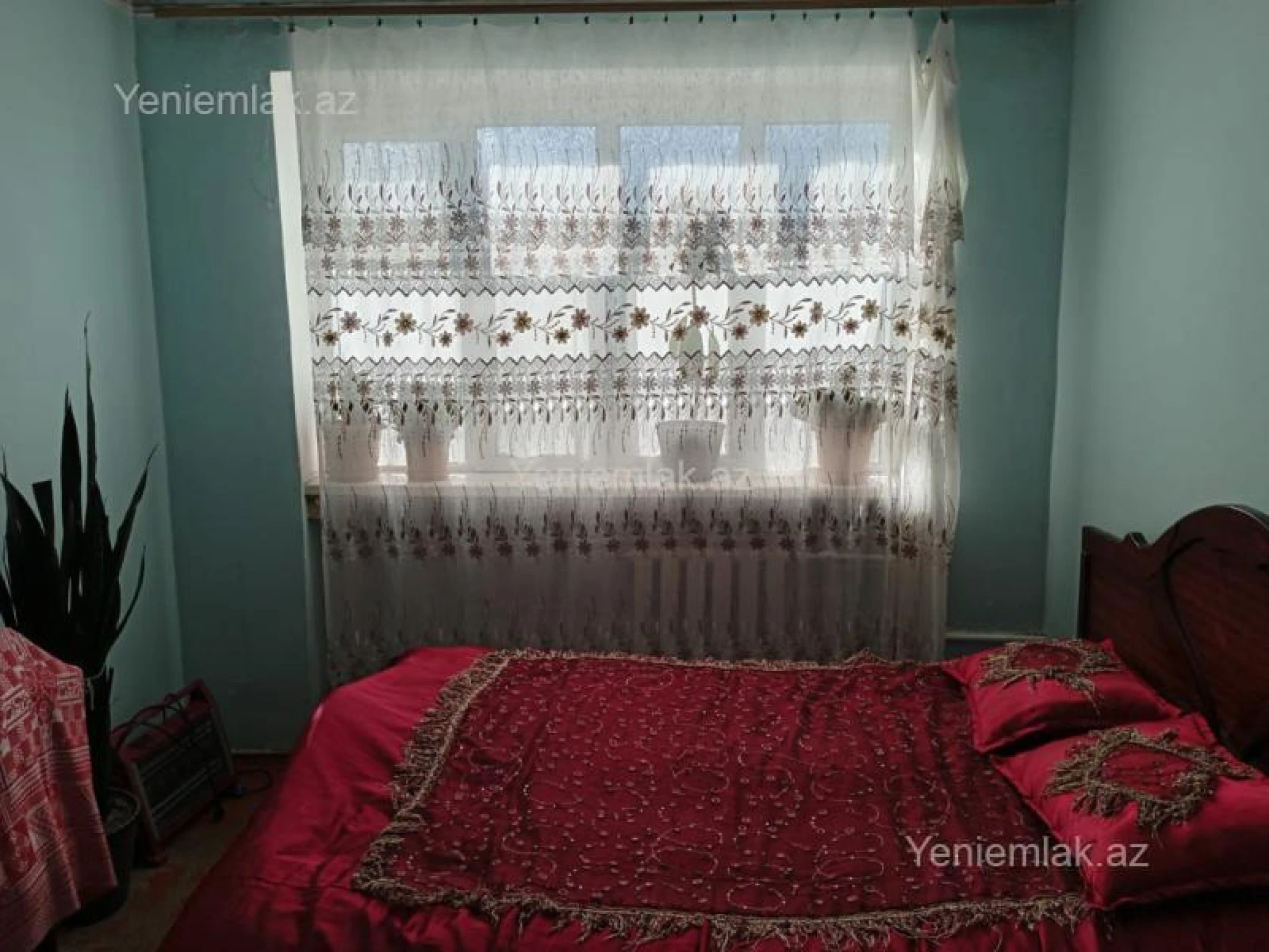 Satılır 3 otaqlı köhnə tikili 74 m²