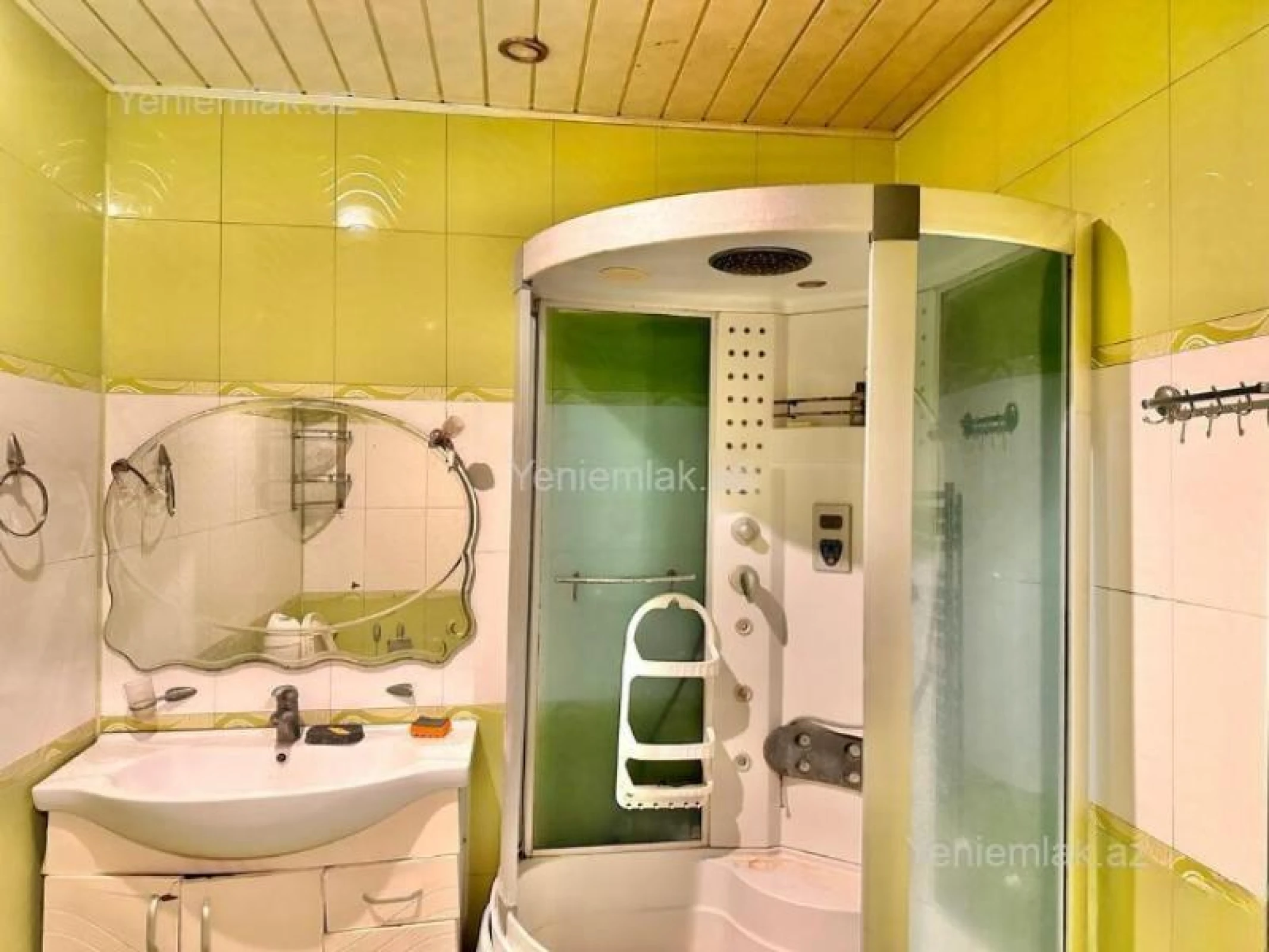 Satılır 3 otaqlı yeni tikili 90 m²