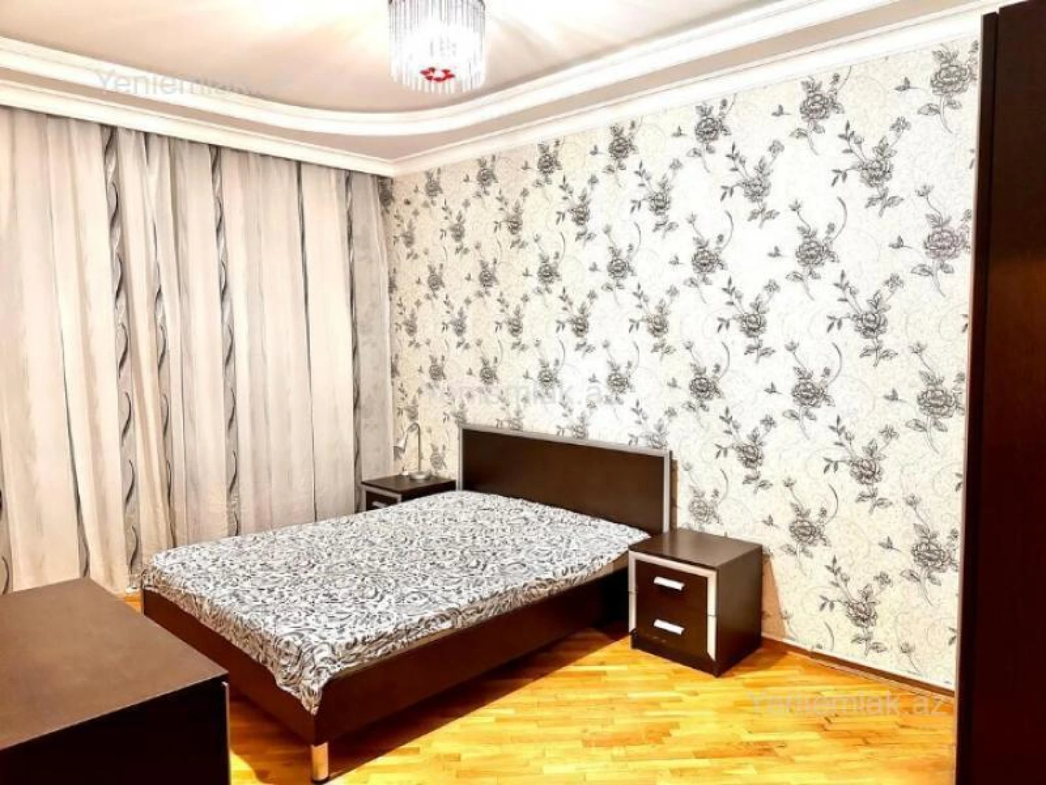 Satılır 3 otaqlı yeni tikili 90 m²