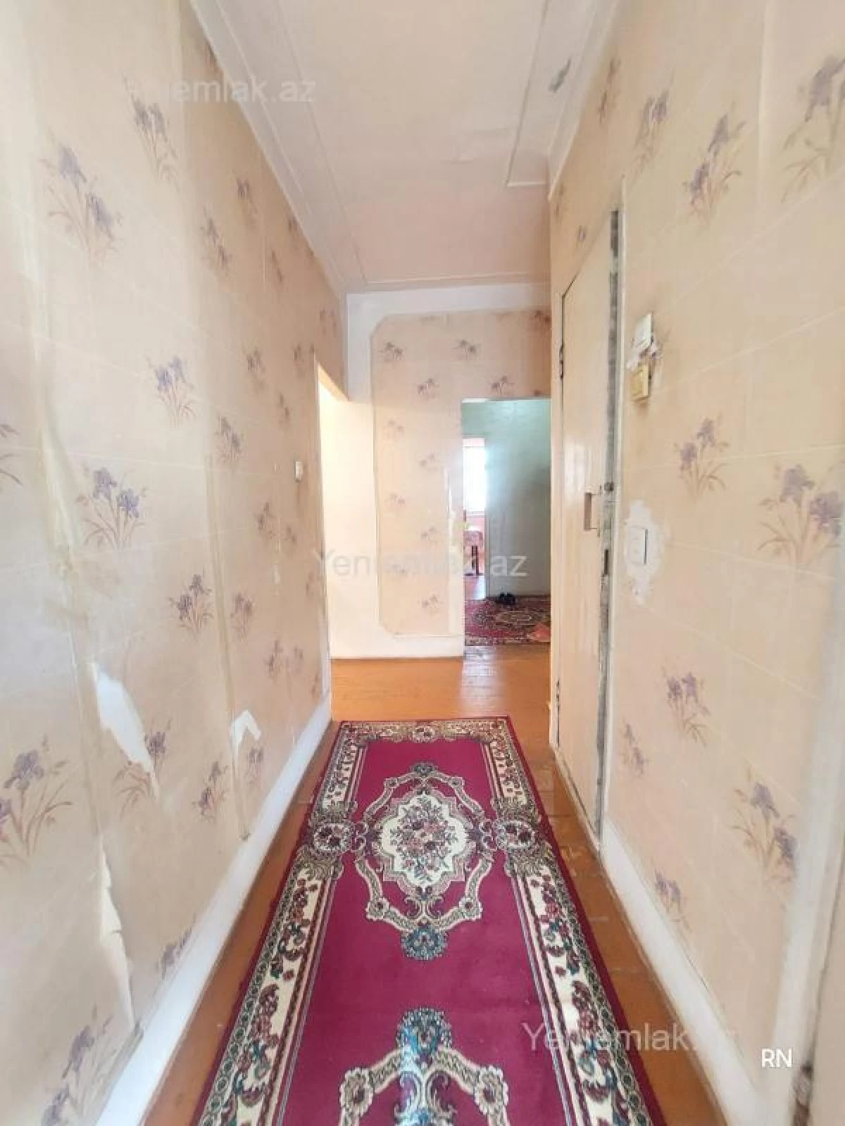 Satılır 4 otaqlı köhnə tikili 90 m²