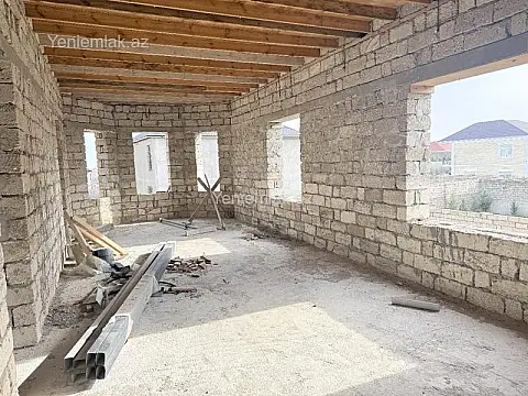 Satılır 6 otaqlı həyət evi 280 m²